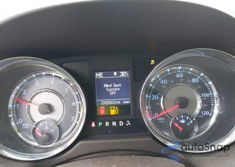 2011 Chrysler Town & Country Limited из США, поврежденный, VIN 2A4RR6DG7BR652964